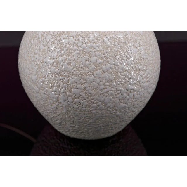 Ceramic Besnard White Ceramic Lamp, France, 1930s For Sale - Image 7 of 10