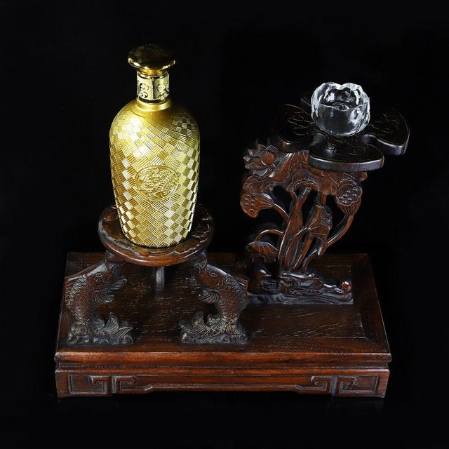 Late 20th Century Huali Rosewood Carved Display Stand With Fish & Lotus Motif For Sale - Image 5 of 9
