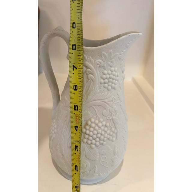 1990s 1990s Neoclassical Revival British Heritage Parian Ware Pitcher With Grapevines For Sale - Image 5 of 7