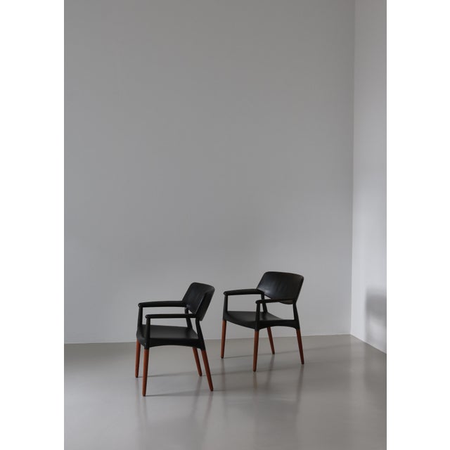 Set of Danish Modern Armchairs in Teakwood & Leather attributed to Larsen & Bender Madsen, 1950s For Sale - Image 11 of 18