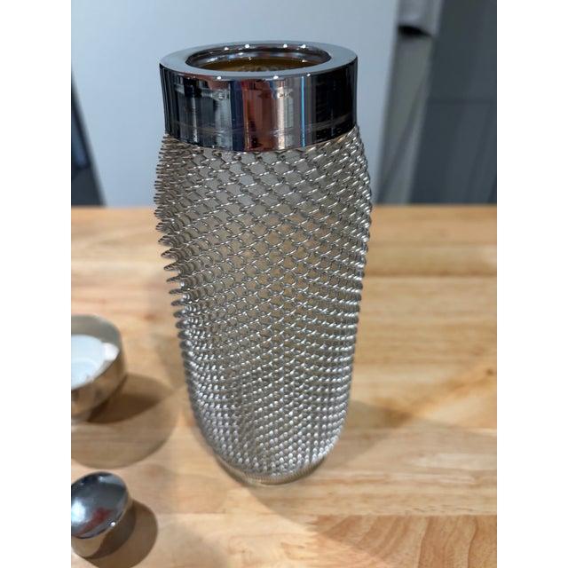 Mid-Century Modern 1960s Mid Century Modern Chrome and Glass Martini Shaker For Sale - Image 3 of 9