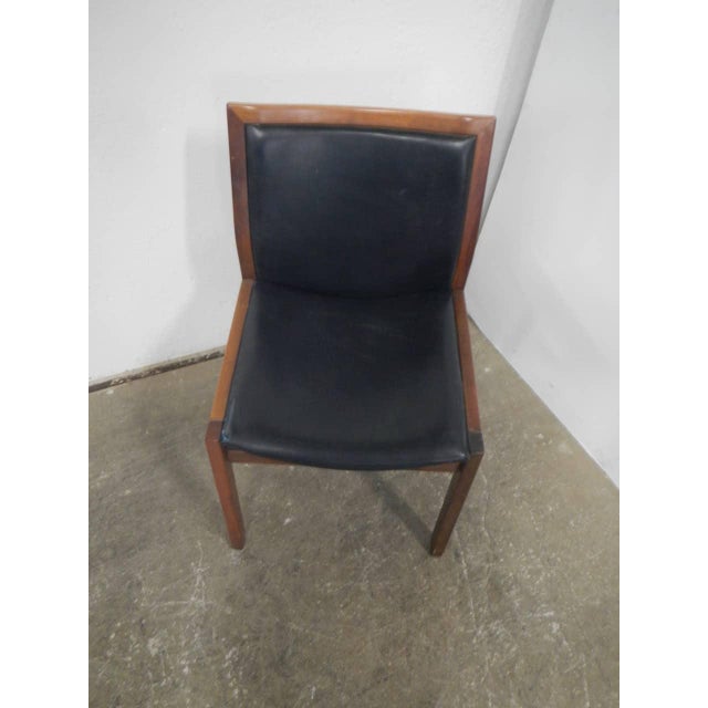 Black Leatherette Chair, 1980s, in Good conditions. Designed 1980 to 1989