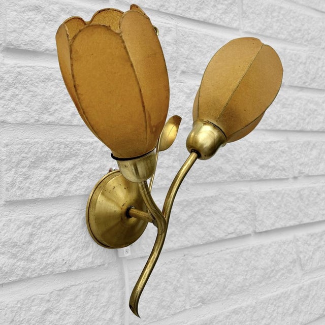 Mid-Century Modern Scandinavian Wall Lamp with Leaf Decoration in Brass with Cocoon Shades, Denmark, 1950s For Sale - Image 3 of 11