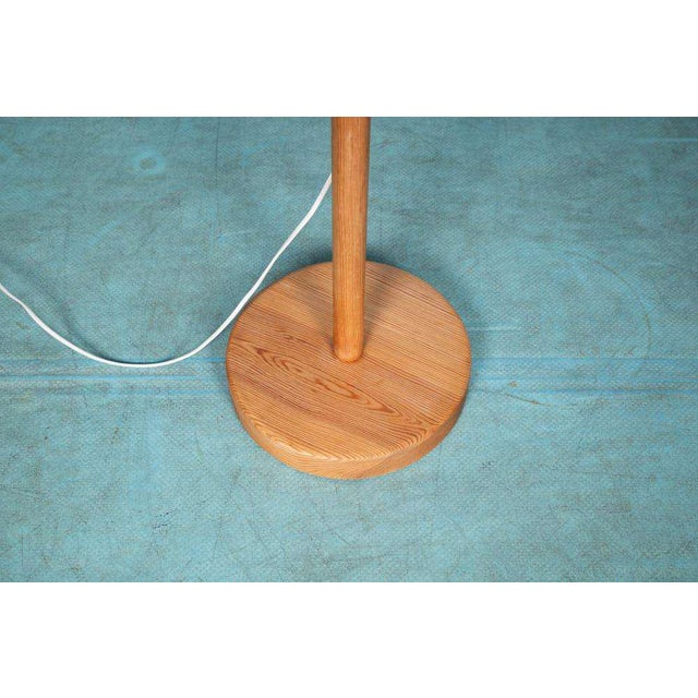 Vintage Floor Lamp in Pine by Carl Malmsten For Sale - Image 9 of 16