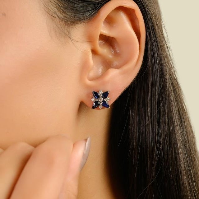 VRJewels 1.9Ct Blue Sapphire & Diamond Floral Stud Earrings in 14k White Gold- A Pair For Sale - Image 4 of 12