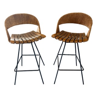 Attributed to Arthur Umanoff Rush Seat Wire Bases Bar Stools Circa 1970s - Set of 2 For Sale