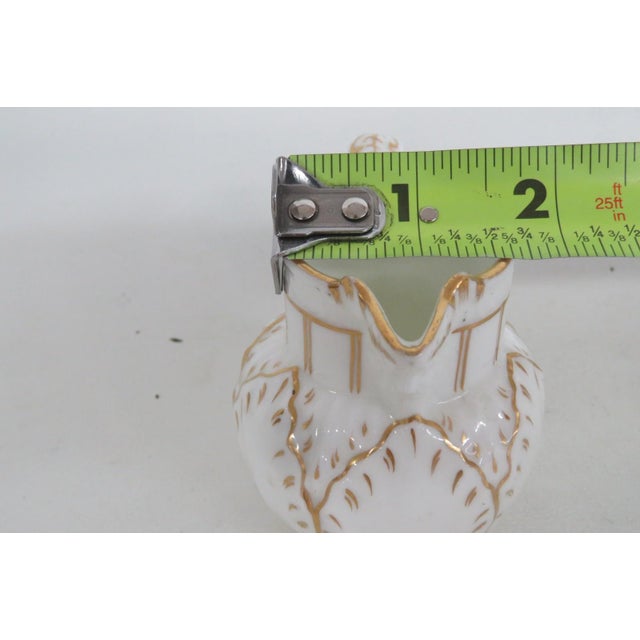 Mid 20th Century White Porcelain Ceramic Small Creamer Milk Jug With Gold Gilt Trim Details For Sale - Image 11 of 15
