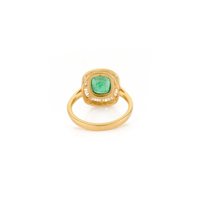 Metal Vintage Style Cushion Cut Emerald Ring Size 6 18k Solid Gold For Sale - Image 7 of 12