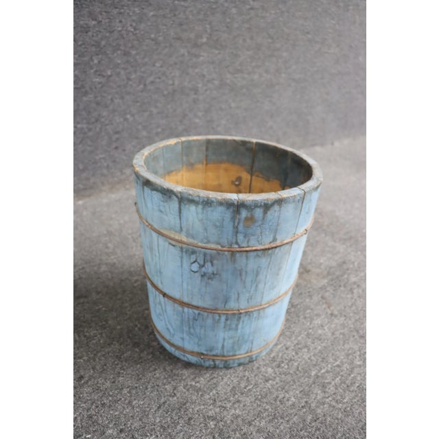 Early 20th Century rustic 1 & 2 gallon measure cream churning bucket