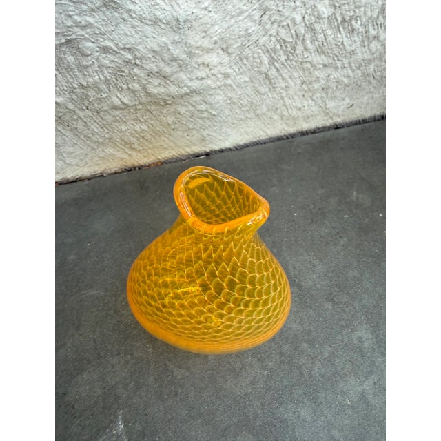 Venice & Murano Co. John Geci Vase Yellow Amber Art Glass White Cane Webbing 9 1/4” H For Sale - Image 4 of 6