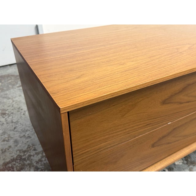 Ángel Martí & Enrique Delamo for Treku Aura Walnut Media Unit For Sale - Image 9 of 12