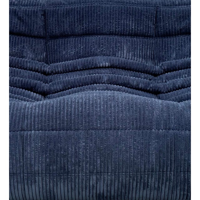 This Togo has been reupholstered with new foam and leather, preserving its shape & iconic looks.The bottom could show some...