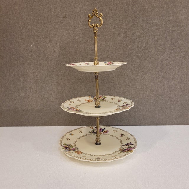 1920s Cake Stand in Porcelain by Jammet-Seignolles for Limoges, 1920s For Sale - Image 5 of 18