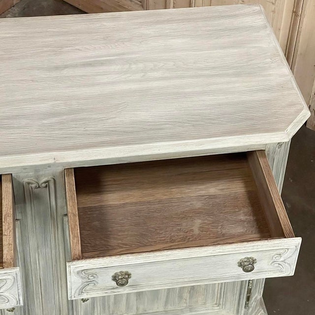 Light Gray 19th Century Country French Whitewashed Oak Buffet For Sale - Image 8 of 18
