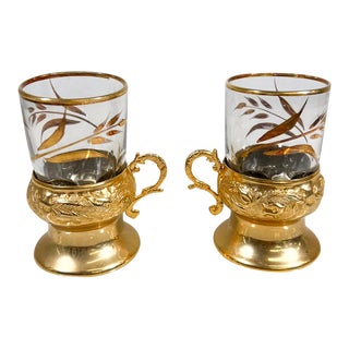 1970s Set of Two Gold Leaf Glass Demitasse Turkish Tea Mugs Arcoroc France For Sale