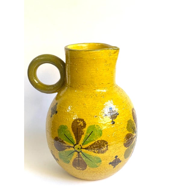 Beautiful golden yellow vase made in Italy by Bitossi. Most likely designed by Aldo Londi for Rosenthal Netter. Nice large...