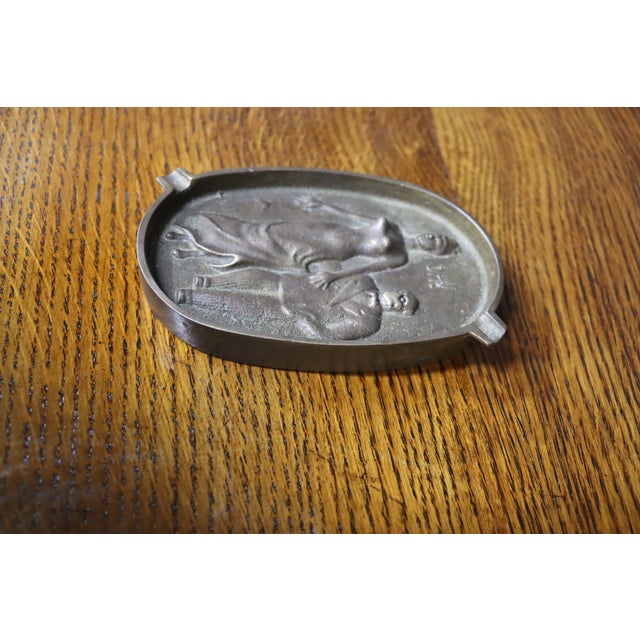 Metal Art Deco Brass Figural Ashtray, Risqué Couple, 1920s–1930s For Sale - Image 7 of 9