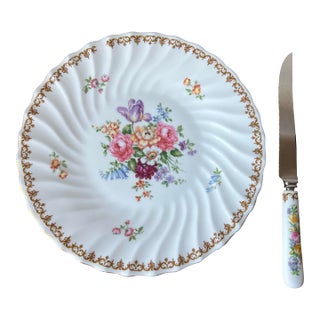 1970s Crown Staffordshire Fine Bone China England's Bouquet Pattern Cake Platter With Knife, Made in England- Set of 2 For Sale