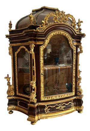 Baroque Gilded Wooden Display Cabinet, 1600s
