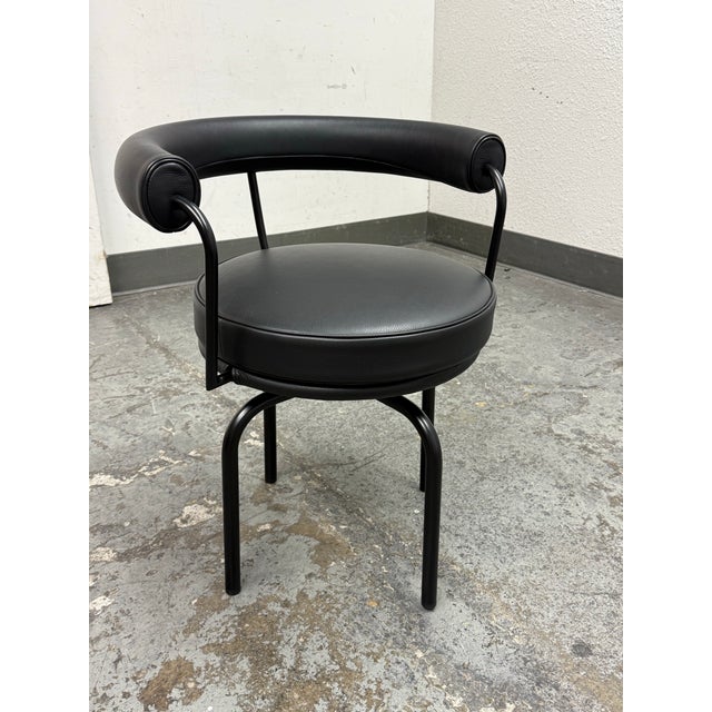 Art Deco Charlotte Perriand Cassina Swivel Chair For Sale - Image 3 of 12