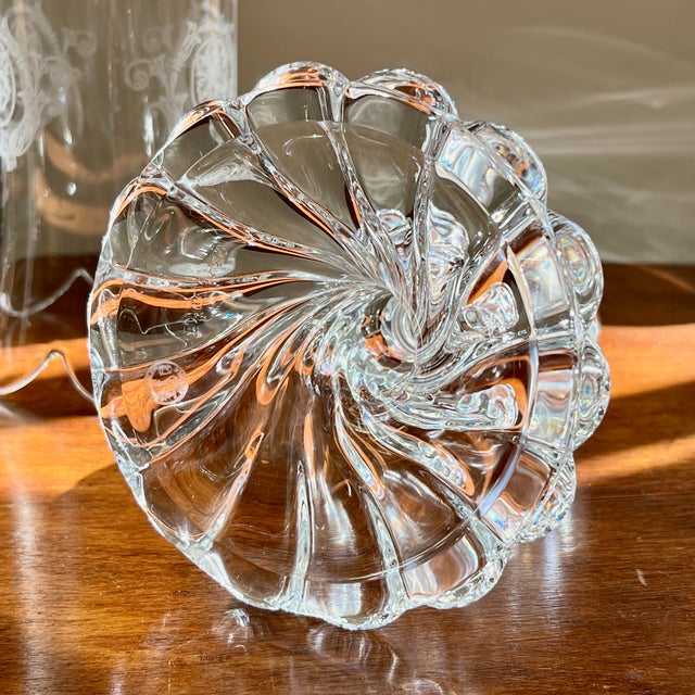 Louis XV Rococo Revivalt Crystal Hurricane Lamp from Baccarat, 1900s For Sale - Image 10 of 15
