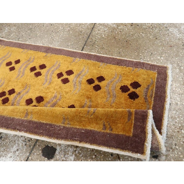Textile Galerie Shabab Collection Mid-20th Century Turkish Anatolian Deco Throw Rug For Sale - Image 7 of 8