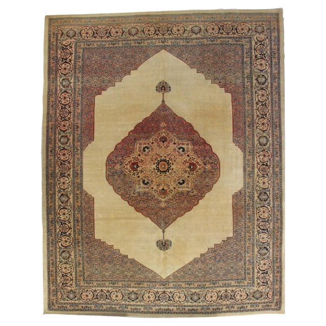 Antique Tabriz Carpet, Hadji Jalili Persian Rug, Earth Tones, Ivory, Terracotta For Sale - Image 17 of 17