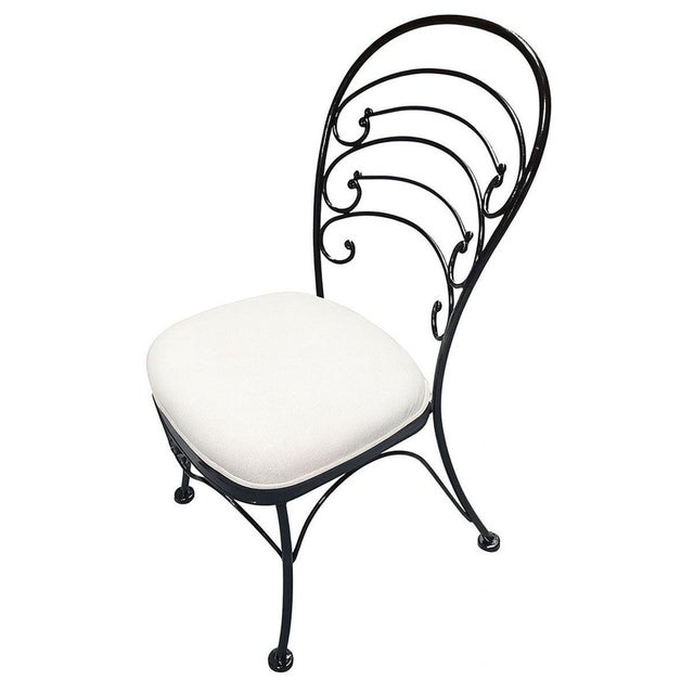 1950s Restored Mid-Century Iron Café Patio/Outdoor "Ribcage" Chair by Woodard Set of 30 For Sale - Image 5 of 9