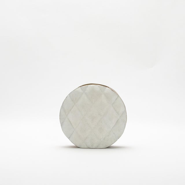 The Coco Vase by KIFU Paris is a statement piece that harmoniously blends modern luxury with timeless elegance. Crafted...