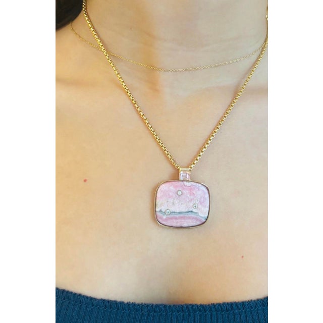 Modern Rhodochrosite Pendant With Pink Spinel, Diamonds & 14k Gold For Sale - Image 3 of 8