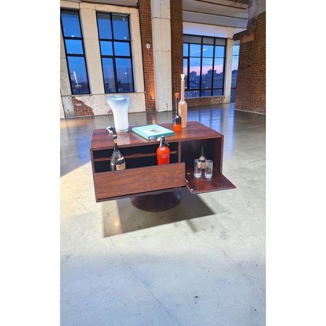 Revolving Bar Cabinet by Gianfranco Frattini for Bernini, Italy, 1960s For Sale - Image 12 of 13