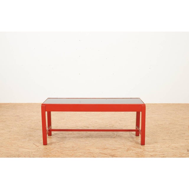 Wooden Side Table with Red Lacquer Black Glass Top, in Good conditions. Designed 1920 to 1949