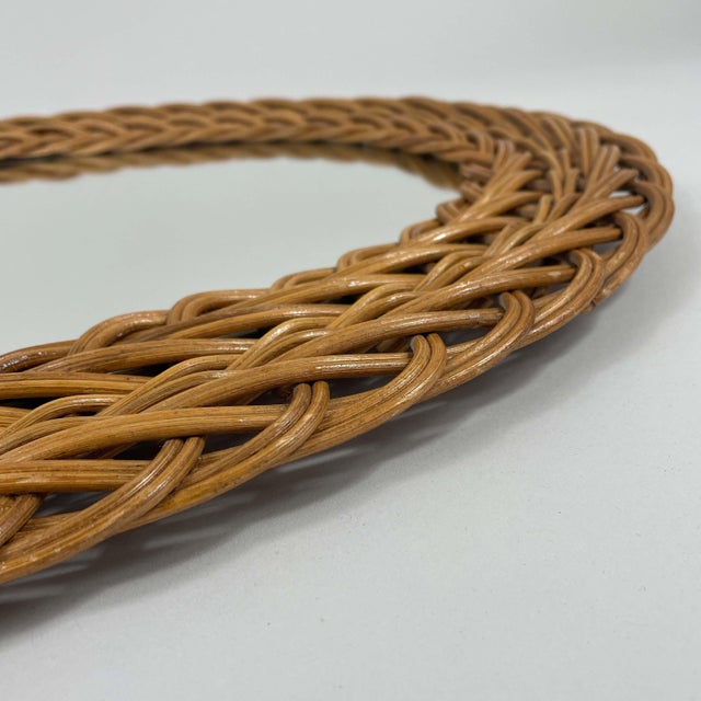 French Riviera Oval Rattan Wall Mirror, France, 1960s For Sale - Image 10 of 12