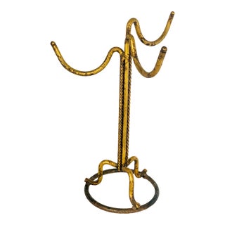 Rare 1960’s Hollywood Regency Italian Florentine Gold/Gilt Rope Motif Metal Triple Towel Bath Rack For Sale