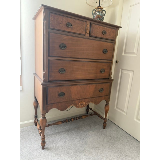 Highboy by Berkey and Gay For Sale - Image 4 of 4