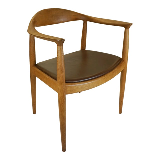 'The Chair' Designed by Hans Wegner for Johannes Hansen, Denmark For Sale