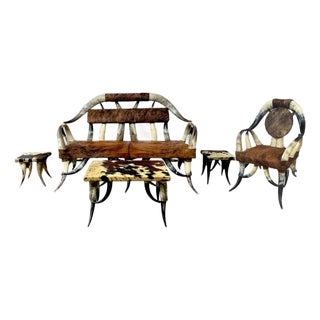 Rare Vintage Southwest Style Sculptural Texas Longhorn & Cowhide 5-Piece Living Room Suite. For Sale