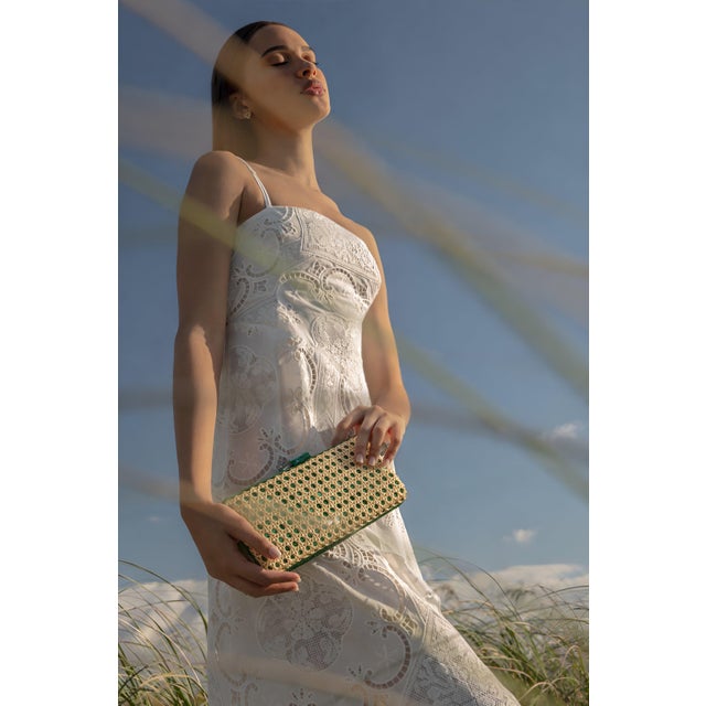 2020s Alessandra Long Clutch in Natural / Green For Sale - Image 5 of 5