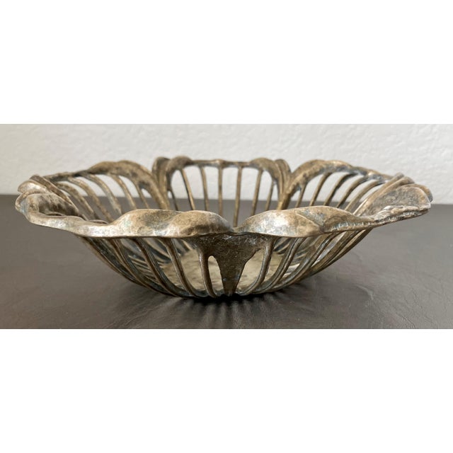 Late 20th-Century Moulded Cast Brass Reticulated Hibiscus-Petal Shaped Decorative Bowl For Sale - Image 9 of 16
