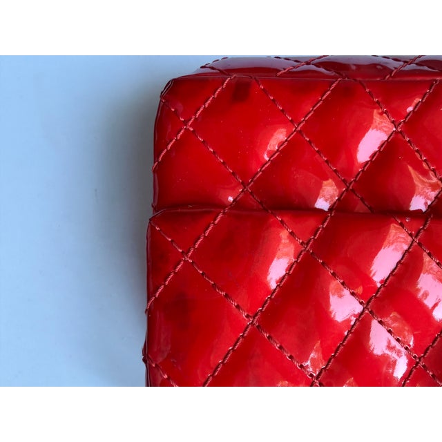 2008 Chanel 2.55 Reissue Patent Leather Elongated Quilted Baquette Clutch Shoulder Bag For Sale - Image 11 of 18