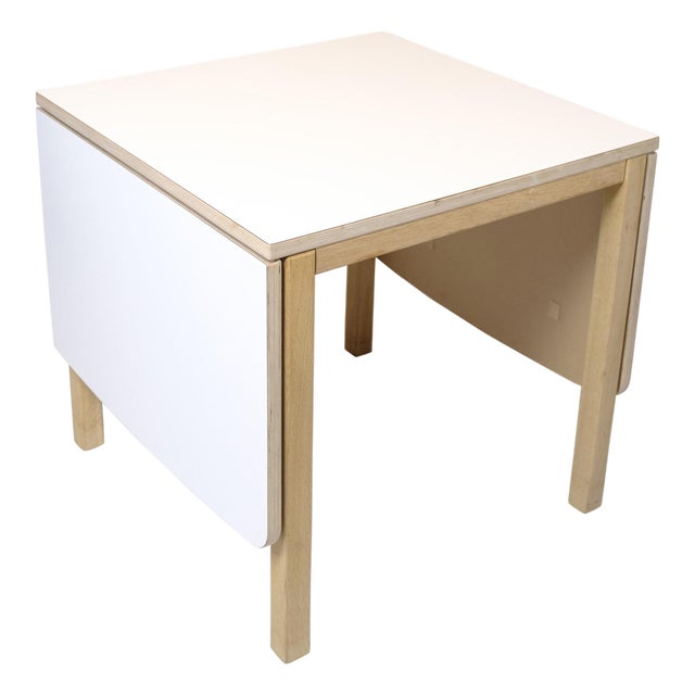 Model 517 Flap Table in Oak with White Laminate Top For Sale