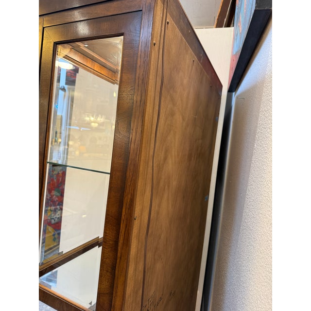 Dynasty by Drexel Heritage Curio Cabinet For Sale - Image 12 of 12