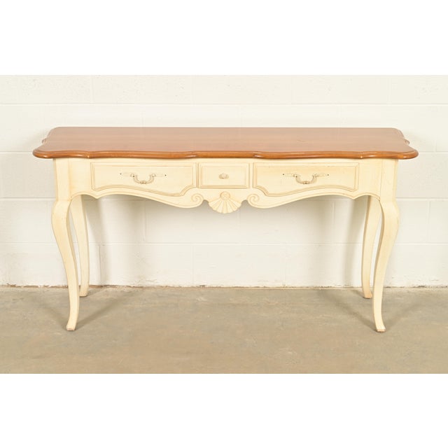A gorgeous French Country or French Provincial Louis XV style console table or sofa table By Ethan Allen USA, Late 20th...