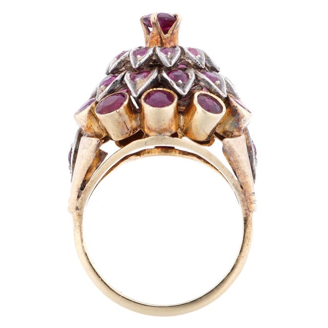 14k Gold and Ruby Cluster Cocktail Ring For Sale In Tampa - Image 6 of 9
