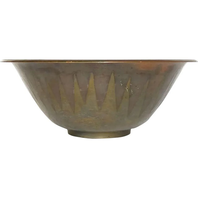American Roycroft Arts & Crafts Brass and Copper Fruit Bowl For Sale - Image 10 of 10