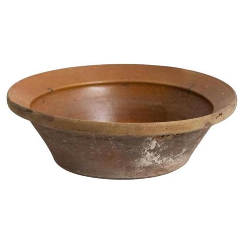Early 20th Century Rustic Ceramic Plate Vase in Earth Tone For Sale - Image 13 of 13