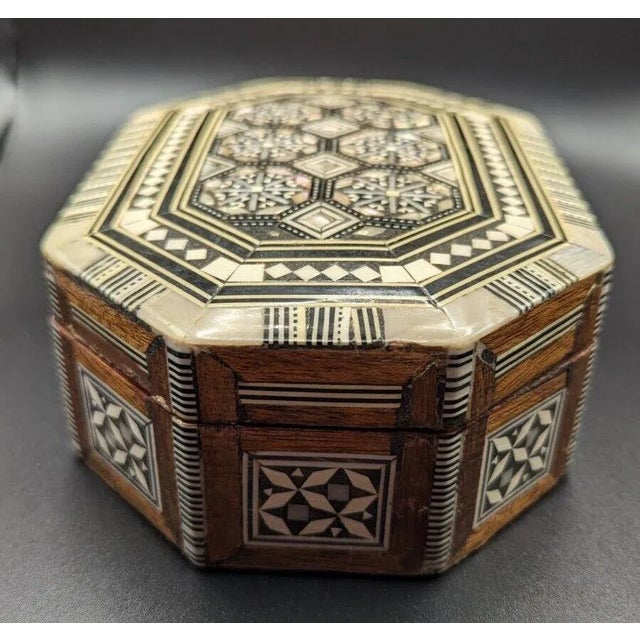 Mid 20th Century Mid 20th Century Octagonal Mosaic Mother of Pearl Inlay Wooden Box For Sale - Image 5 of 12