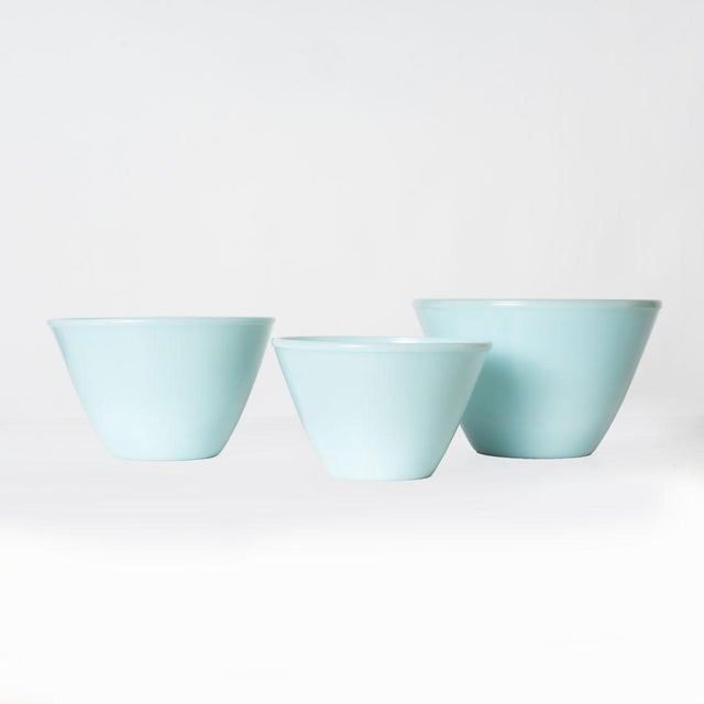 Mid 20th Century Mid 20th Century Rare Delphite Blue Fire King Nesting Bowls - Set of 3 For Sale - Image 5 of 7