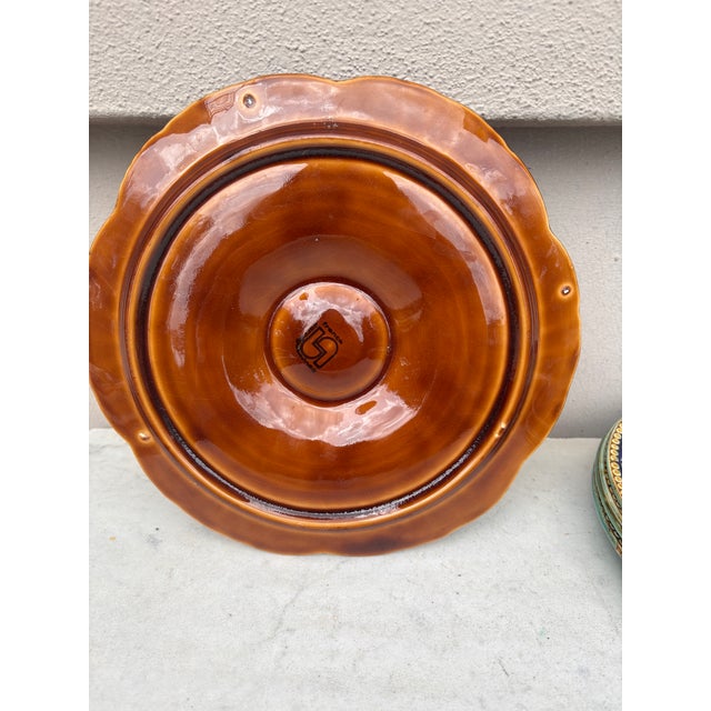 Mid-Century Modern Majolica Oyster Plate Sarreguemines Circa 1950 For Sale - Image 3 of 3