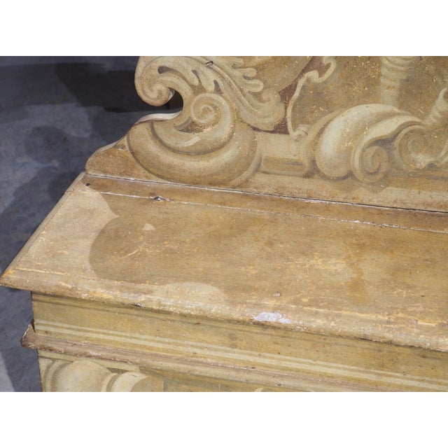 Beige 18th Century Painted Armorial Cassapanca Bench From Tuscany, Italy For Sale - Image 8 of 18